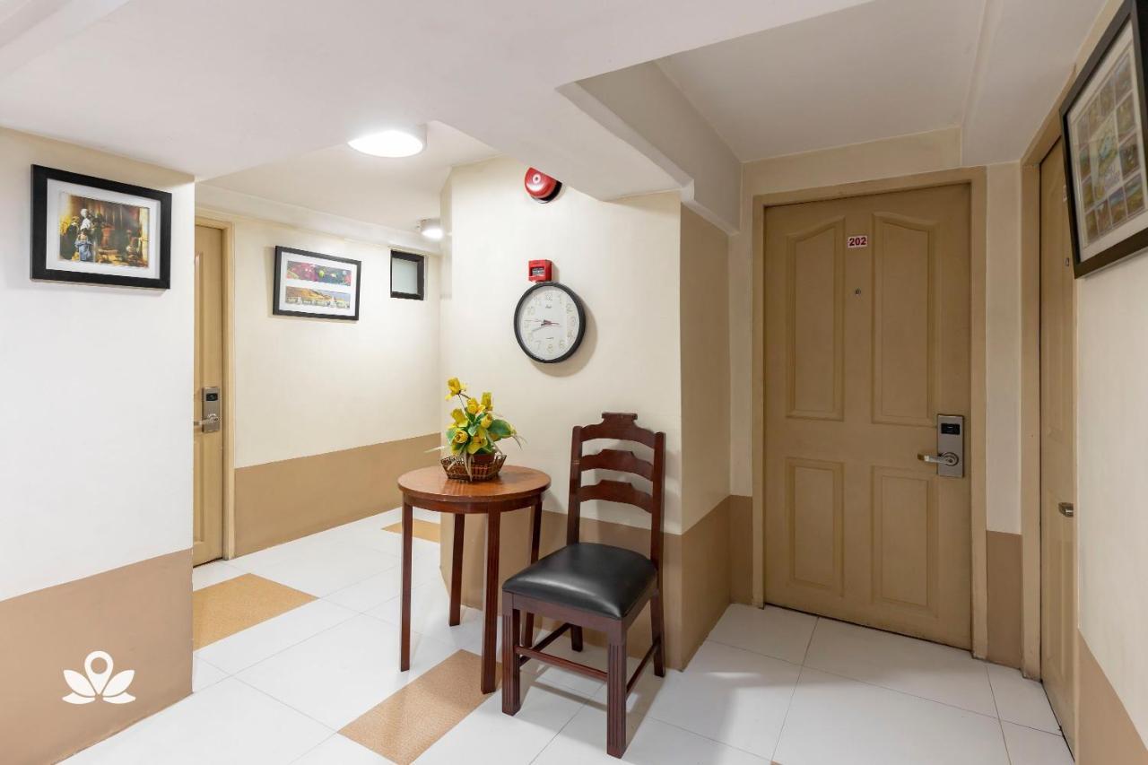 Zen Rooms Korner Hotel Qc كويزون سيتي المظهر الخارجي الصورة