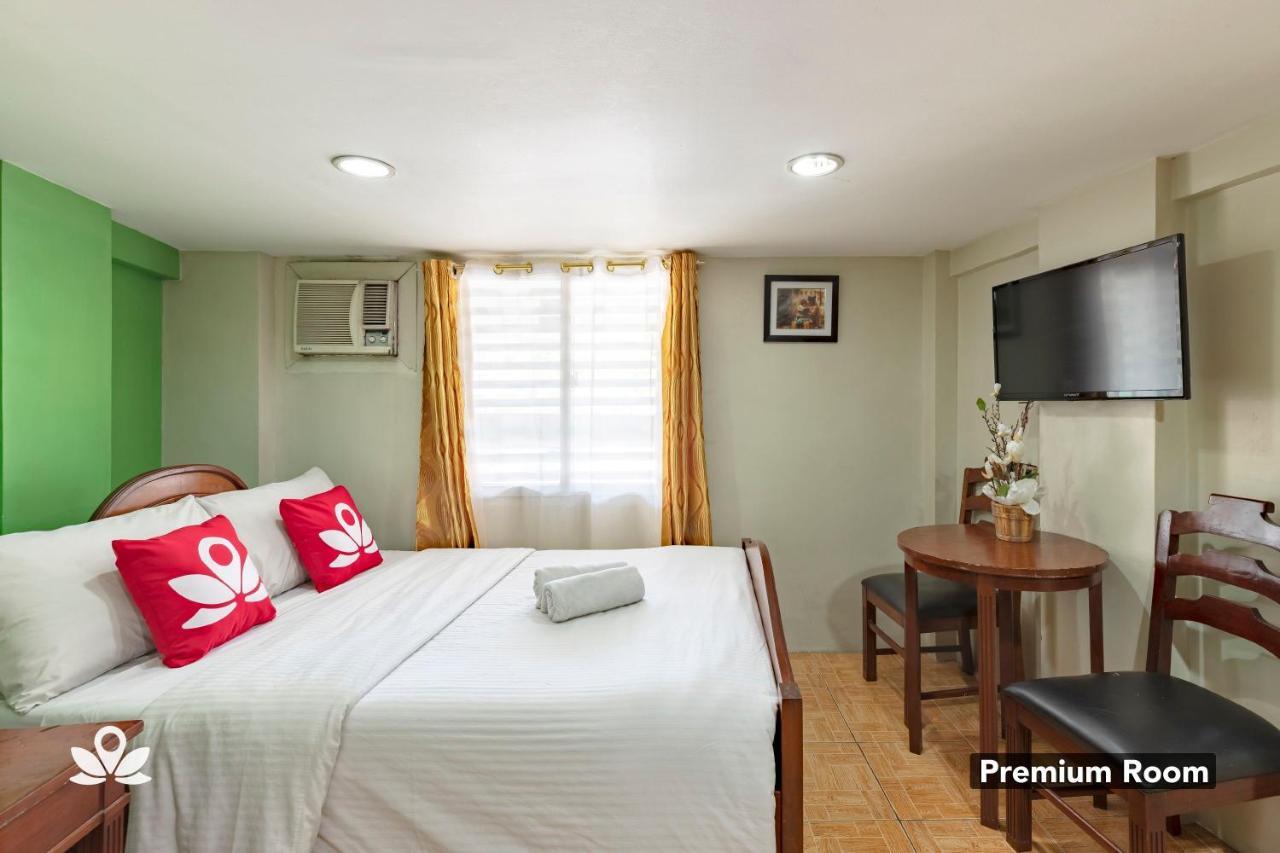 Zen Rooms Korner Hotel Qc كويزون سيتي المظهر الخارجي الصورة